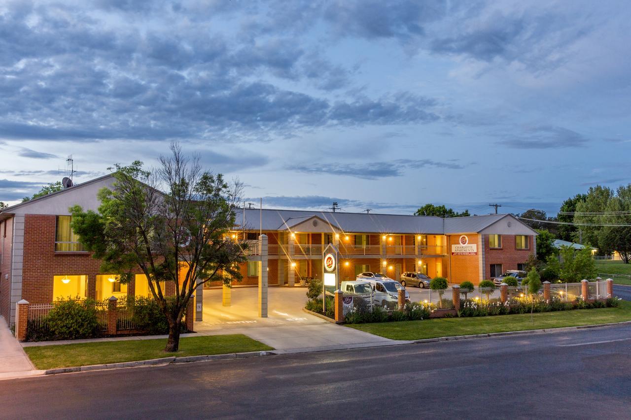 Charlotte Apartments Μπάθερστ Εξωτερικό φωτογραφία
