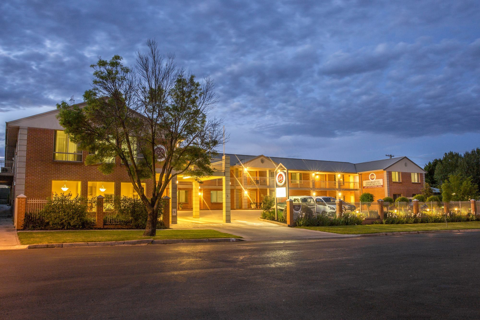 Charlotte Apartments Μπάθερστ Εξωτερικό φωτογραφία