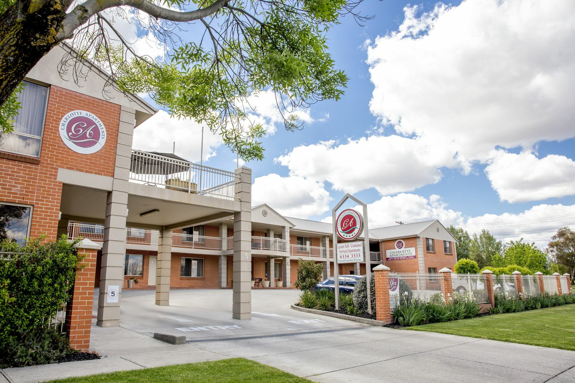 Charlotte Apartments Μπάθερστ Εξωτερικό φωτογραφία