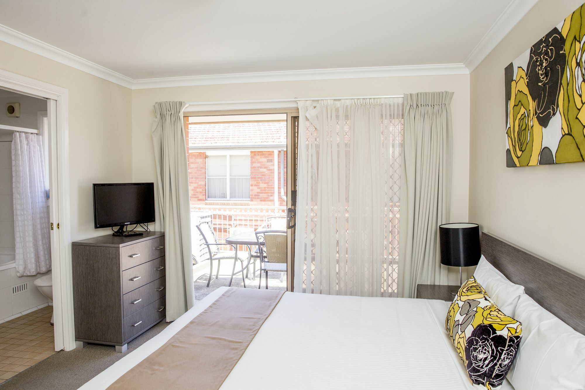 Charlotte Apartments Μπάθερστ Εξωτερικό φωτογραφία